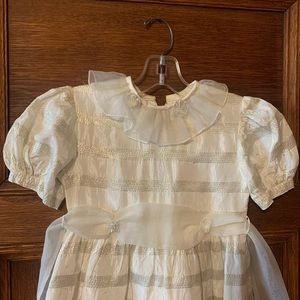 Dress child size 4 by Sylvia Whyte, like new condition, perfect for Easter